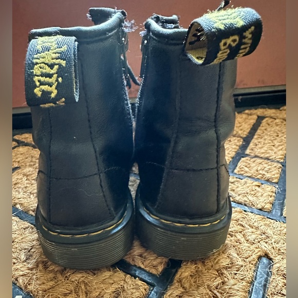 Kids Dr Martens Junior 1460, US1/EU32 - Picture 4 of 11